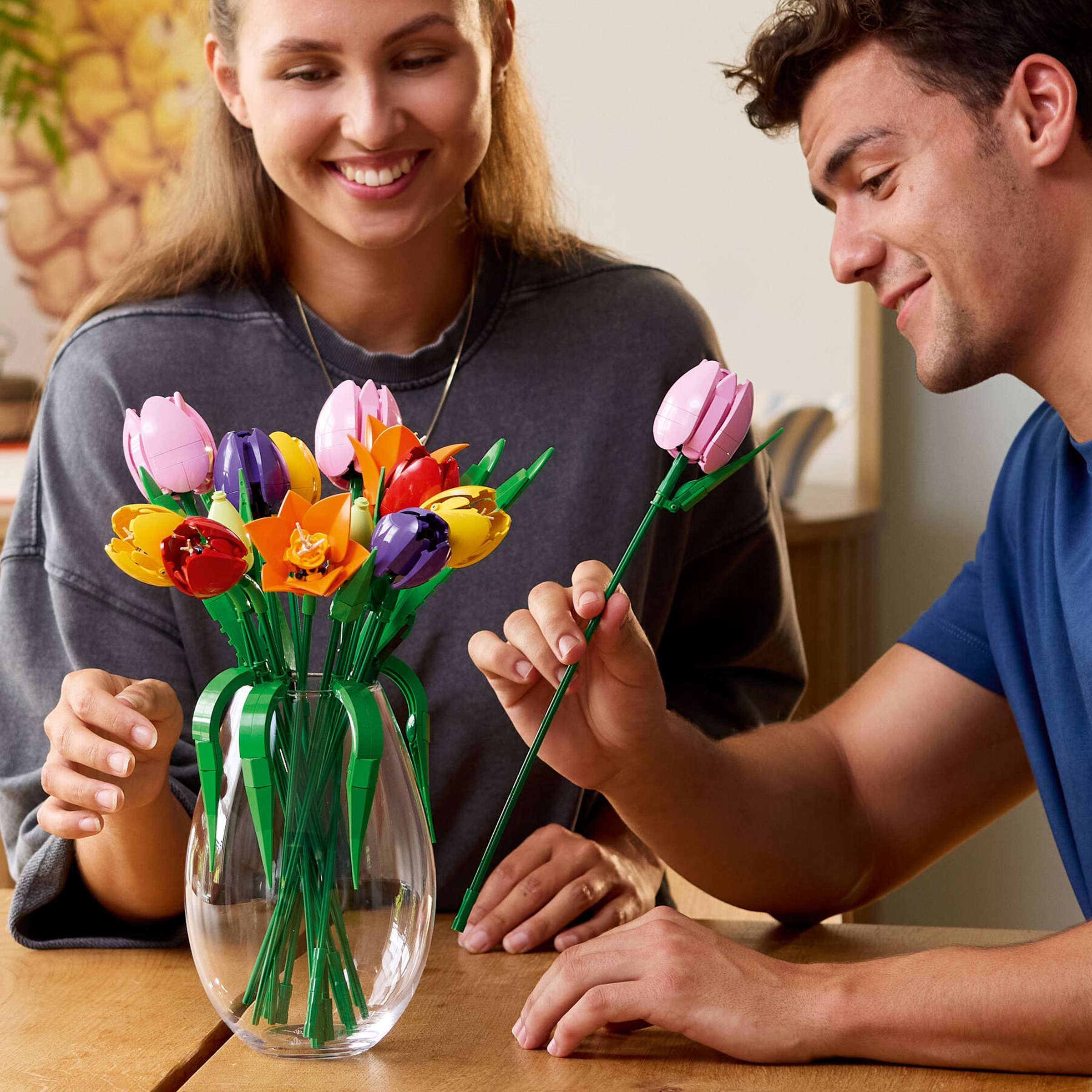 BOTANICALS - Tulip Bouquet